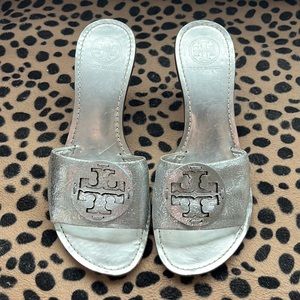 Tory Burch- size 8.5